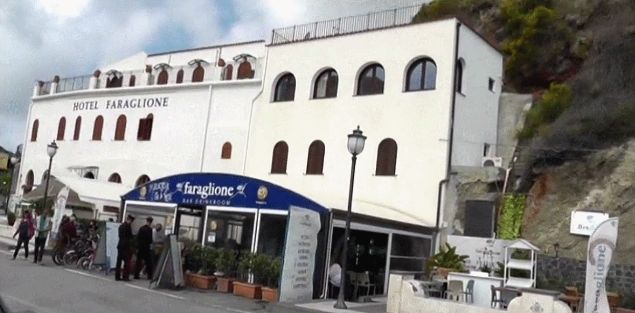  Holiday in Sicily in May 2019 with Robin and June Lovelock 